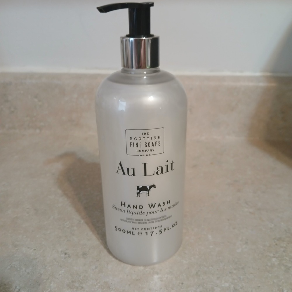 THE SCOTTISH FINE SOAPS ~‎ Au Lait HAND WASH ~ 500 ml / 17.5 fl oz